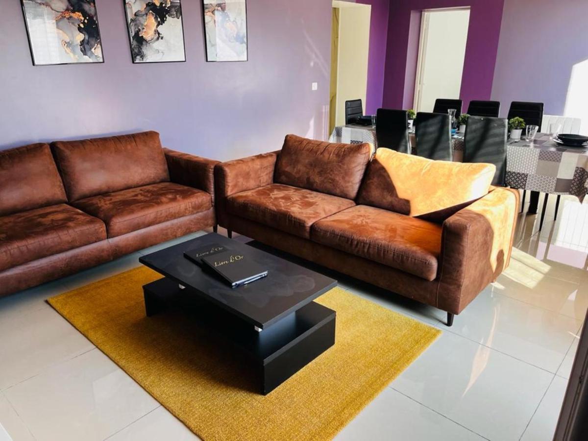 100M2 2 Chambres 8 Personnes - Grand Parking Et Terrasse Privee - Proche Cdg-Parc Expositions-Paris-Asterix-Disney Villepinte (Seine-Saint-Denis) Exterior foto