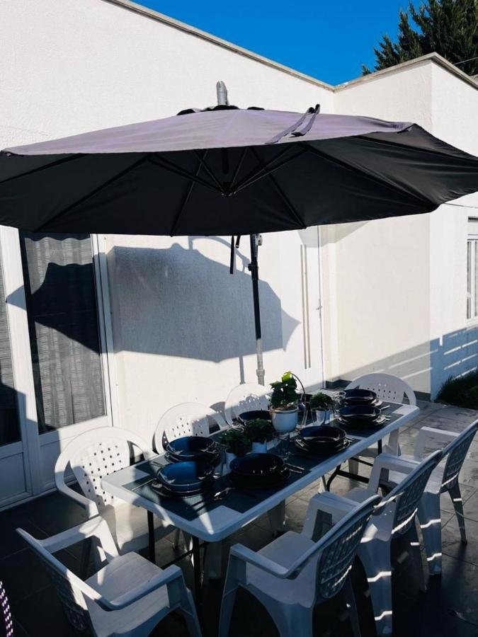 100M2 2 Chambres 8 Personnes - Grand Parking Et Terrasse Privee - Proche Cdg-Parc Expositions-Paris-Asterix-Disney Villepinte (Seine-Saint-Denis) Exterior foto